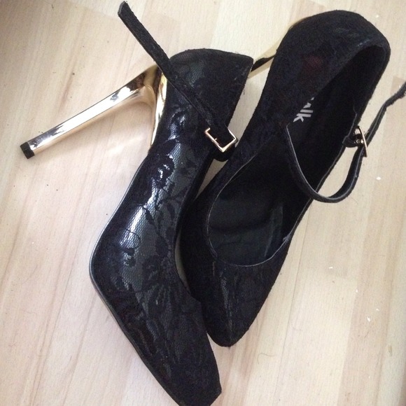 Comfortable - Picture 1 of 1