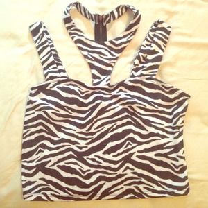 Belly shirt, great with high shorts