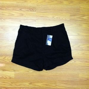 Pacsun black bulldog shorts