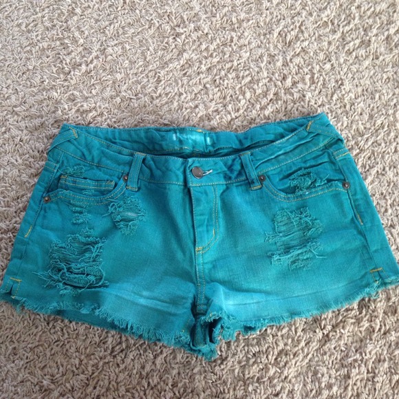 Turquoise real distressed denim shorts