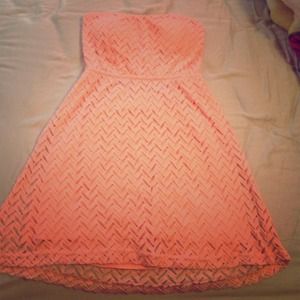 Peachy color strapless dress