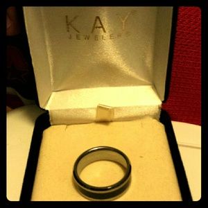 Male Kay jewelers ring