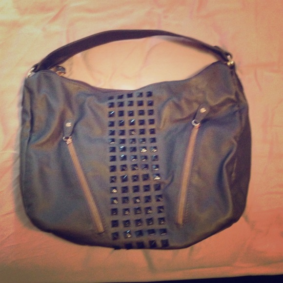 Purse - Picture 1 of 2