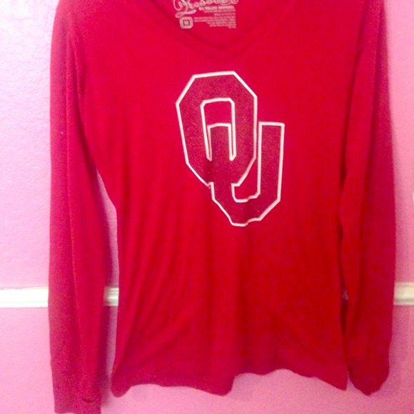 OU long sleeve shirt with thumbholes