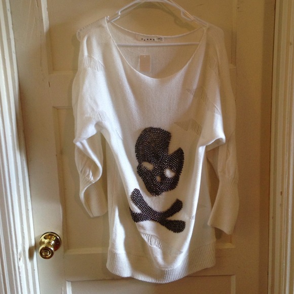 Skull Knitted sweater