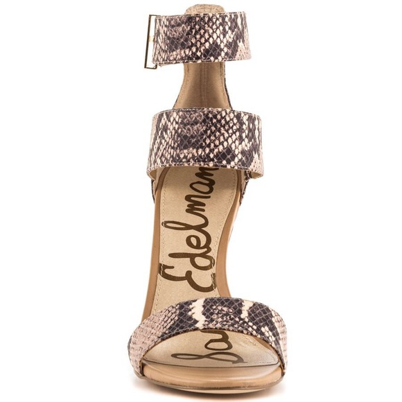 💰SOLD💰💥 Taupe Ankle Strap Snakeskin Stilettos - Picture 3 of 3