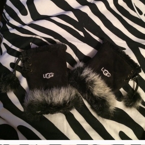 UGG Gloves