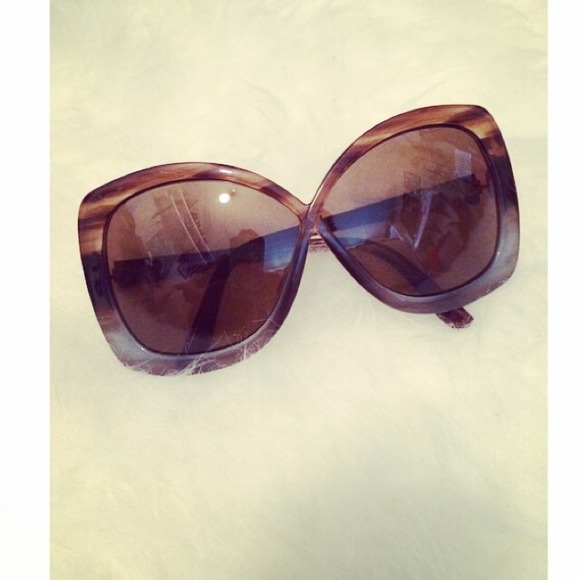 Tom Ford Accessories - 🎉HP🎉 Tom ford Calgary sunglasses