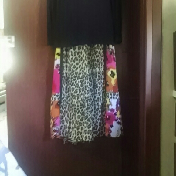 NEW SALE NWOT CHIFFON LINED LONG SKIRT NWOT - Picture 3 of 3