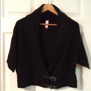 ❌SOLD❌ Black Cropped Sweater XXL 2X 3/4 Sleeves