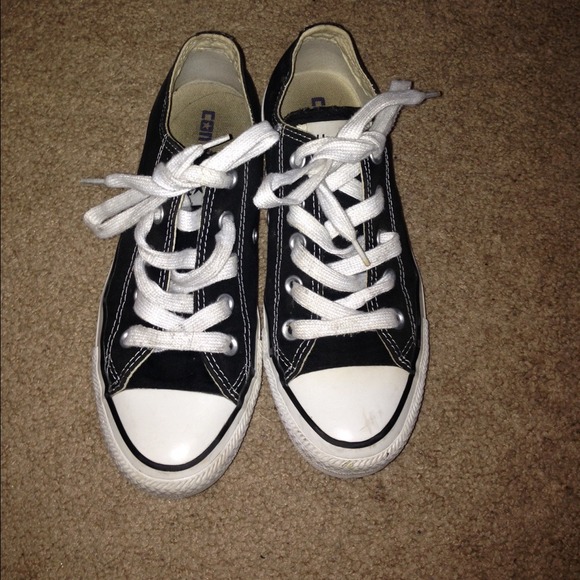 Black Converse