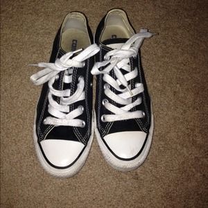 Black Converse