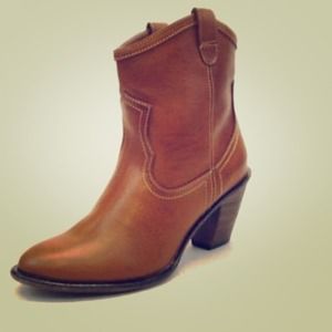 For Lohop95: Blaise Cowboy Boots