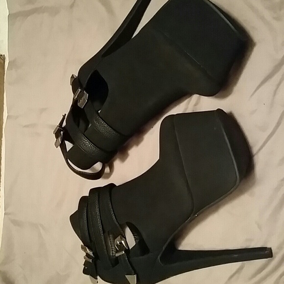 Paper Fox Black Stiletto Booties - Picture 4 of 4