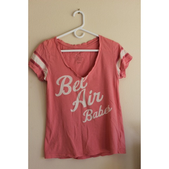 'Bel Air Babes' V-neck