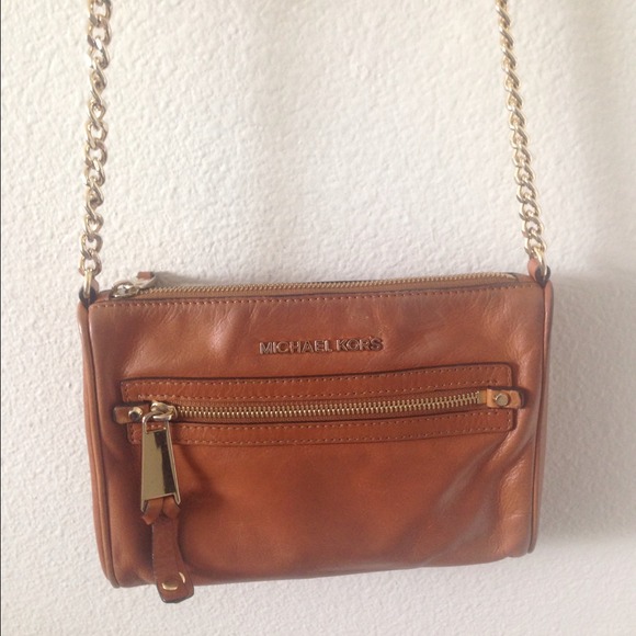 Miachel Kors Mini Cross Bag