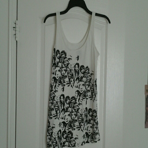 Volcom tank top! - Picture 1 of 3