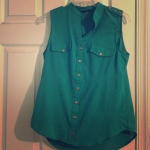 Green button down tank