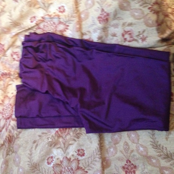 ✖️DONATED✖️Purple shiny tights