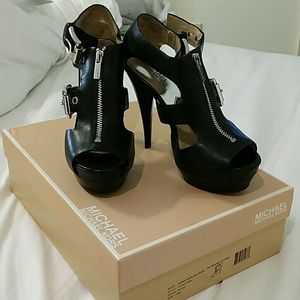 Michael Kors Heels SOLD