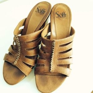 Söfft brown leather sandals