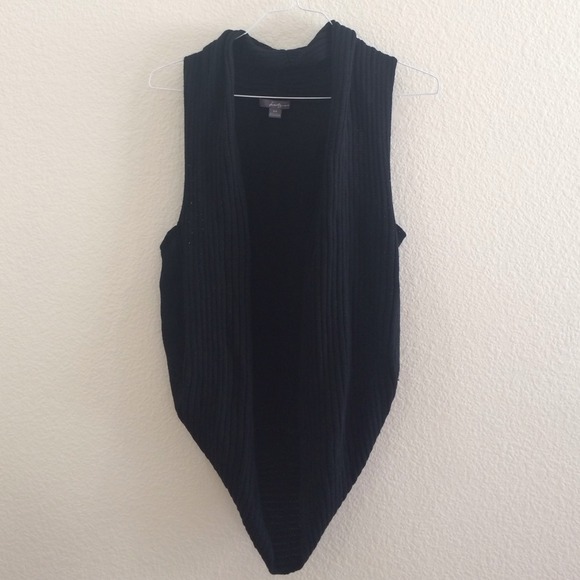 F21 Long Cardigan Vest