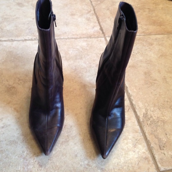Nine West Chocolate Brown leather boots