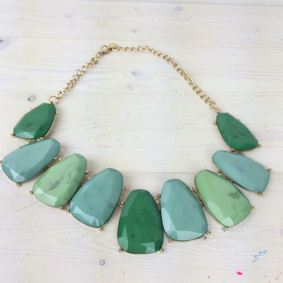 Jewelry - Green Ombré Bib Necklace Jewelry - Green Ombré Bib Necklace