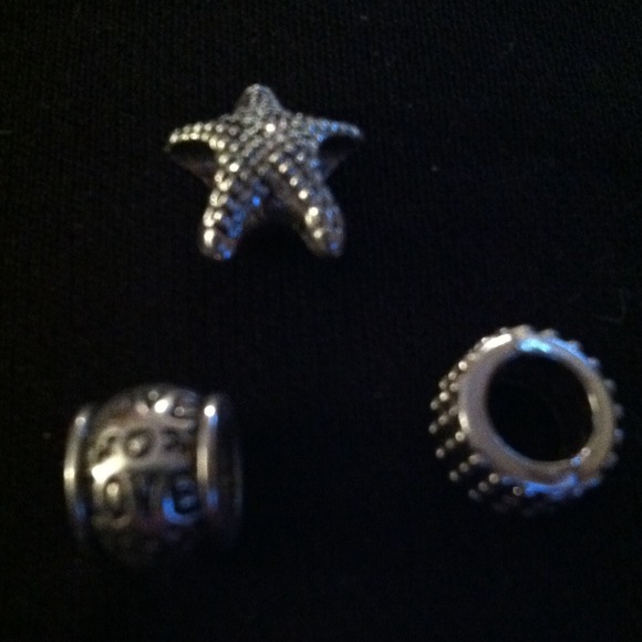Starfish and 2 breakers