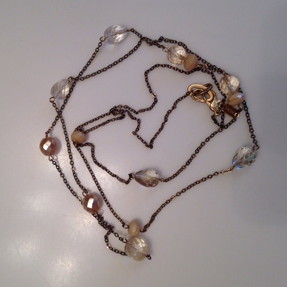 ❌SOLD❌Lovely bead necklace - Picture 2 of 4