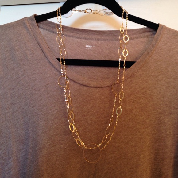 ❌SOLD❌Long, versatile gold chain - Picture 4 of 4