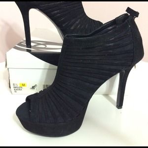 Never Worn! Nine West Felicita Mesh Booties
