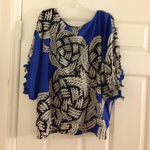 Women's Blouse❤️Reduced❤️