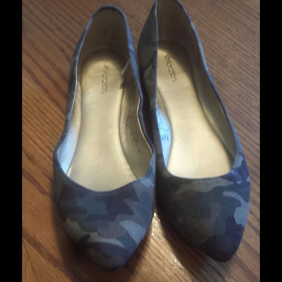 Camo flats with gold studs