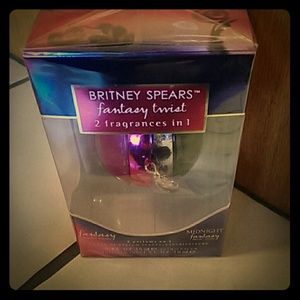 Britney Spears Fantasy Twist
