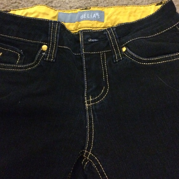 Delia jeans