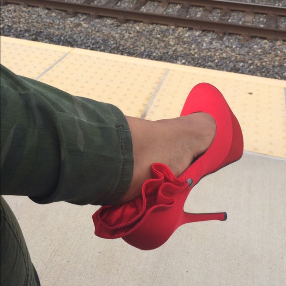 Bebe Naomi Heels