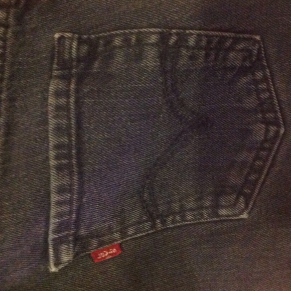 Destroyed high waisted studded shorts - Picture 2 of 2