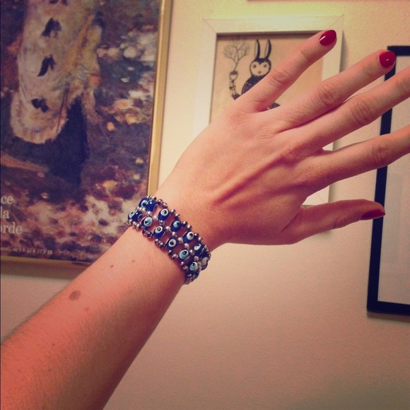 Evil eye beaded bracelet