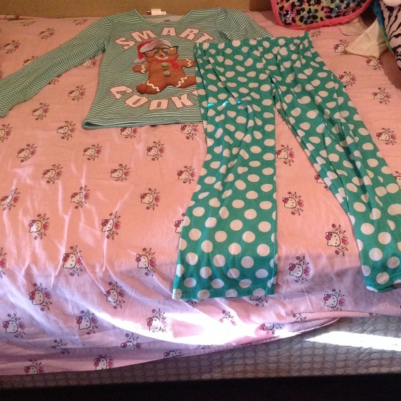 Pjs - Picture 1 of 1