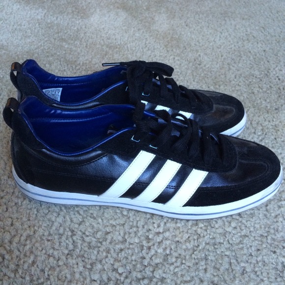 ⚡️️️️️️Flash Sale⚡️ Adidas Shoes.