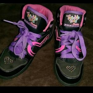 Skechers sneakers for girls 13