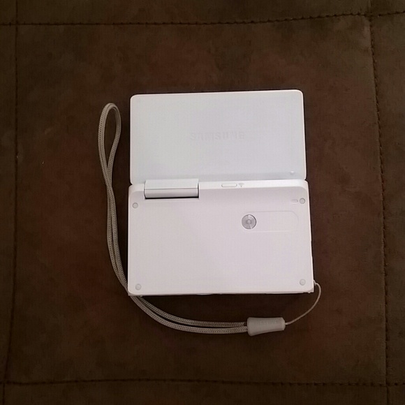 Digital camera - Picture 4 of 4