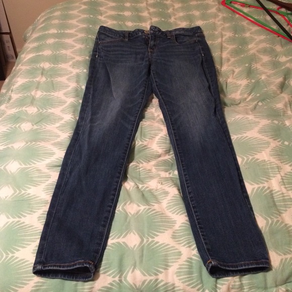 American Eagle Denim Skinnies Size 10