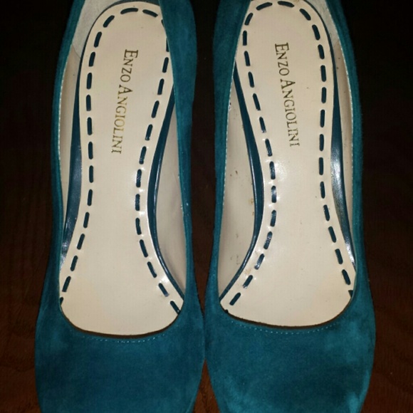 Teal Suede Enzo Pump - Picture 2 of 2
