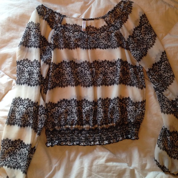 Sheer black and white print  top