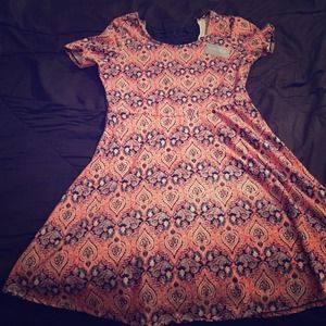 Forever 21 pattern dress 👗