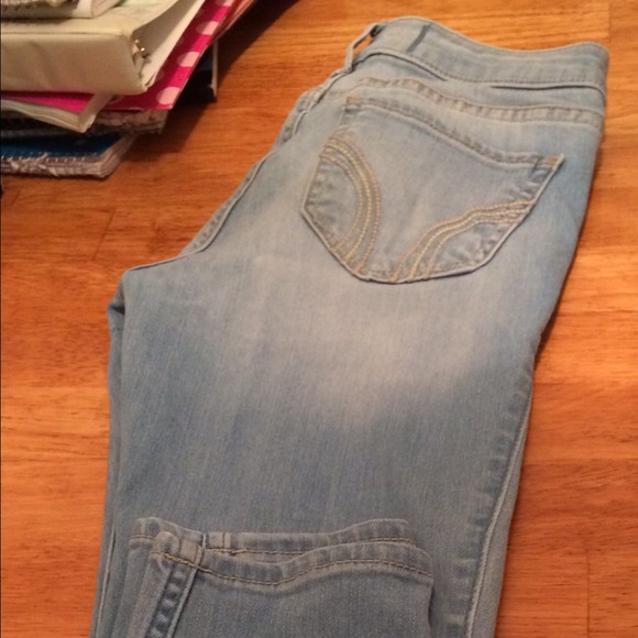 Hollister skinny jeans