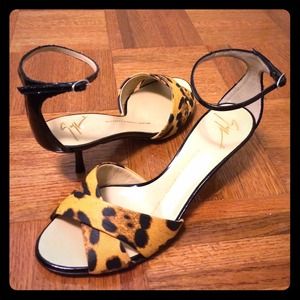 Giuseppe Zanotti Leopard-Print Leather Sandals