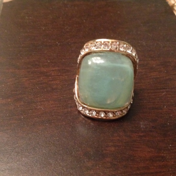NWOT blue and gold ring